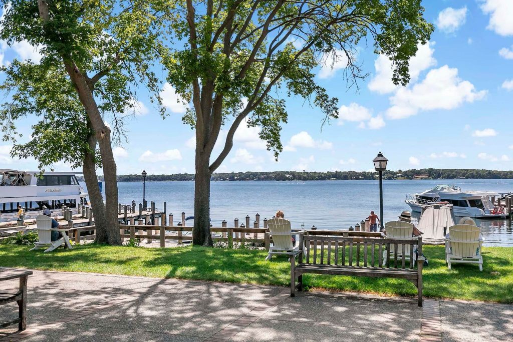 Wayzata MN 0040